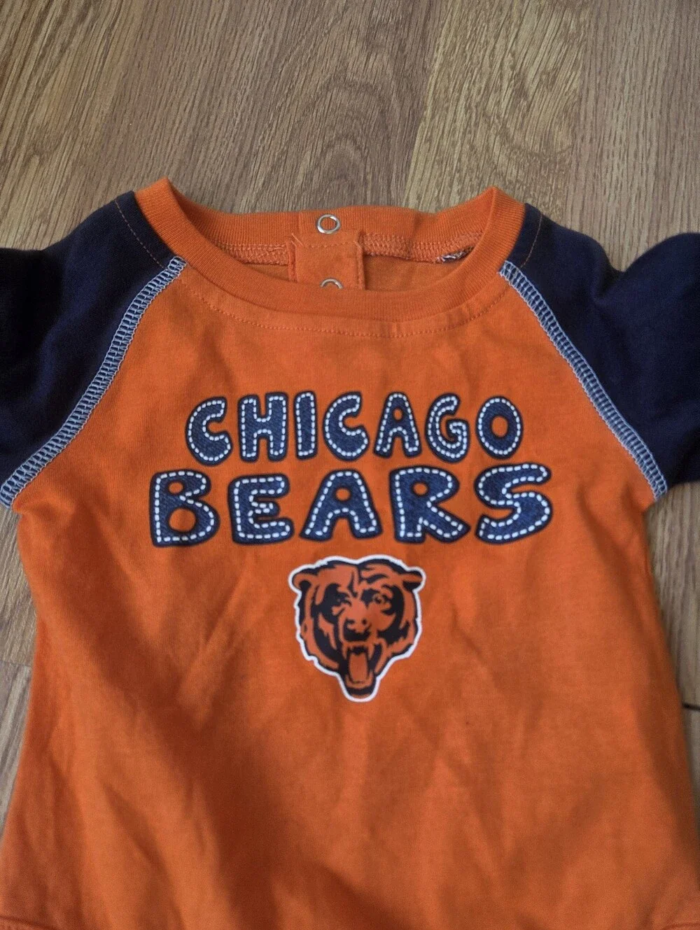 Chicago Bears Bodysuit 0-3M, 3-6M Long Sleeves Orange Navy Football Mascot Logo